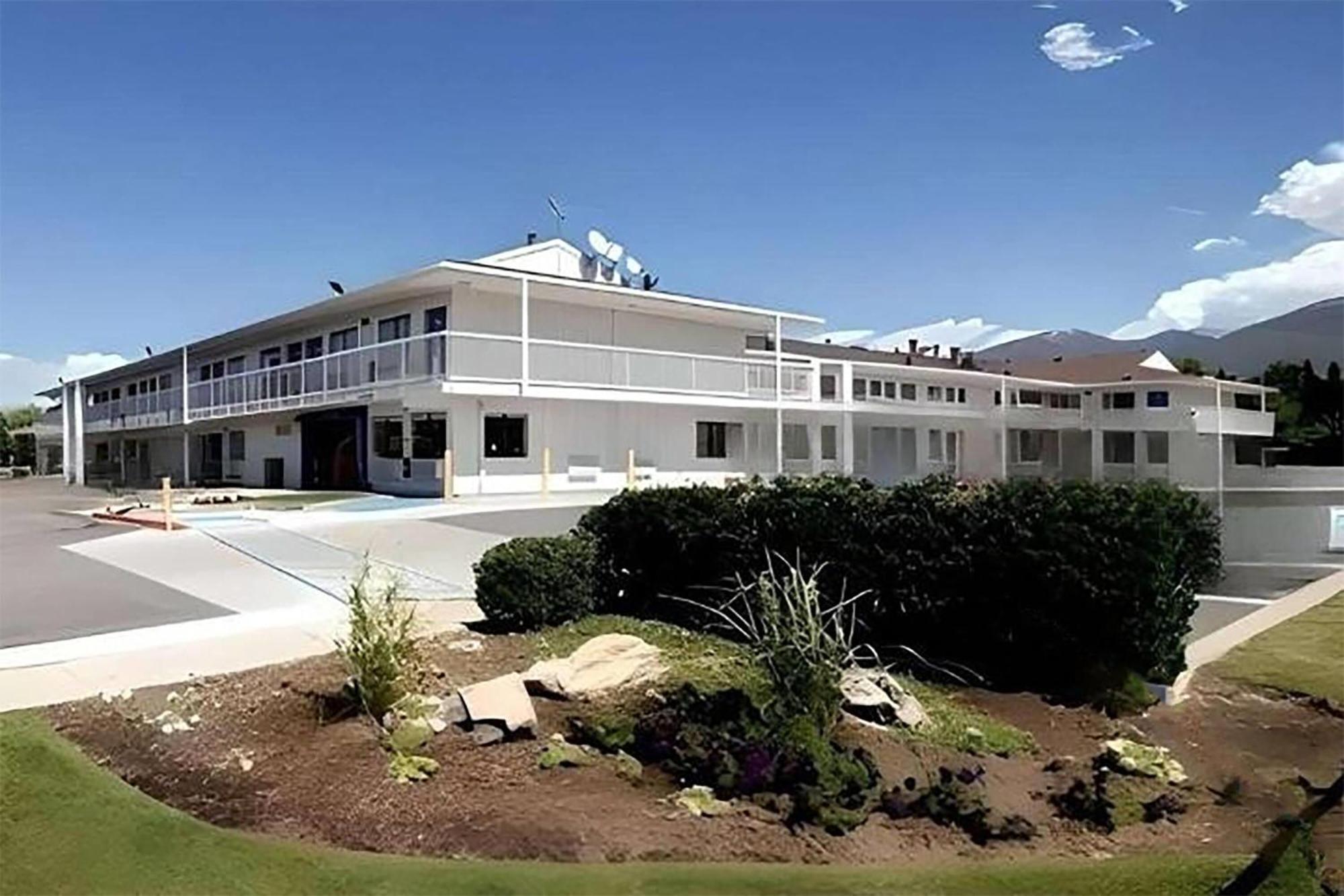 Super 8 By Wyndham - Salt North Inn Woods Cross